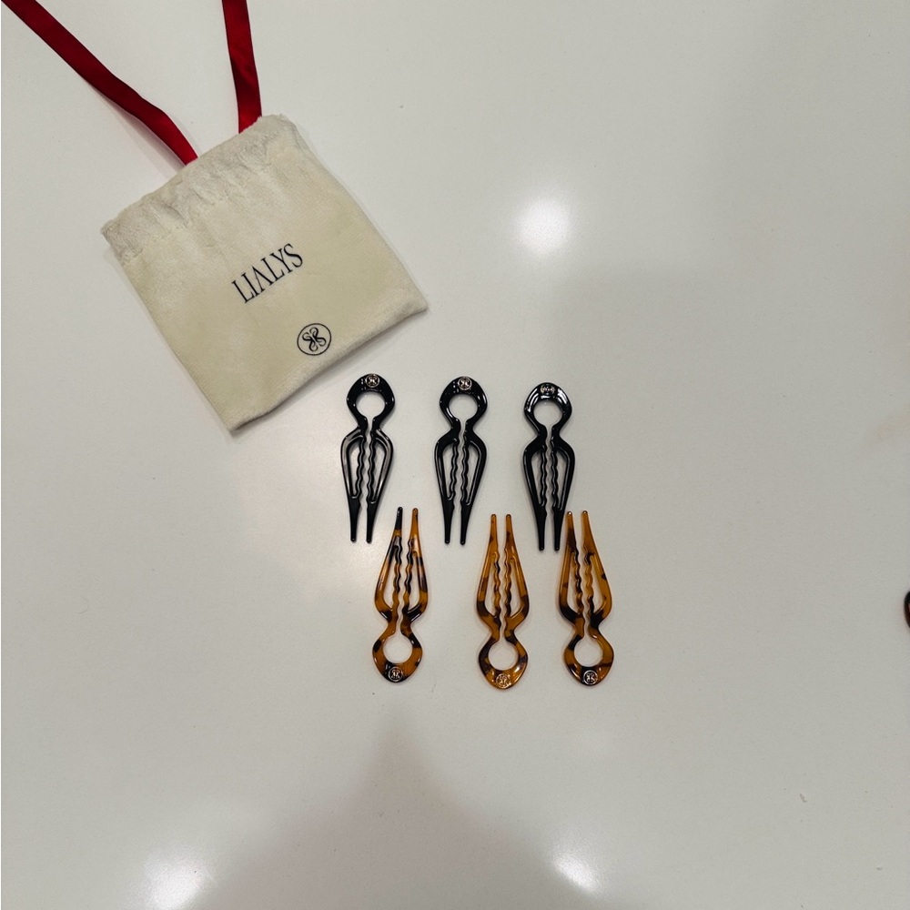 Black and Brown Hair Clip Set